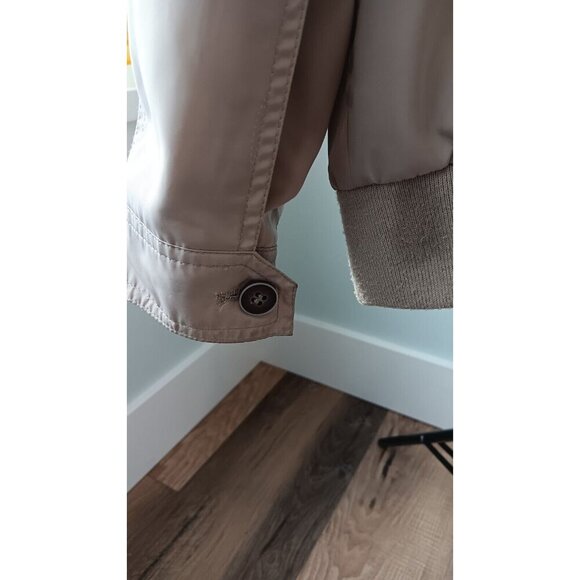 Large Men's Logan Hill Jacket Beige With Red Accents Windbreaker Coat - Picture 12 of 16